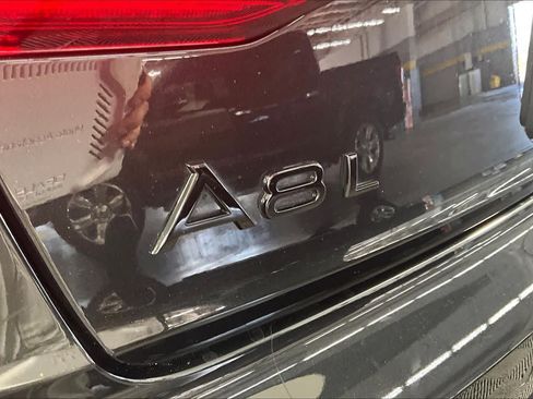 Used 2021 Audi A8 L 4.0T w/ Executive Plus Package AWD/4WD image 30