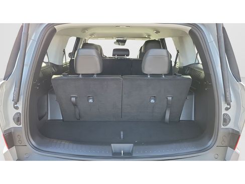 Used 2024 Hyundai Santa Fe SEL FWD image 12