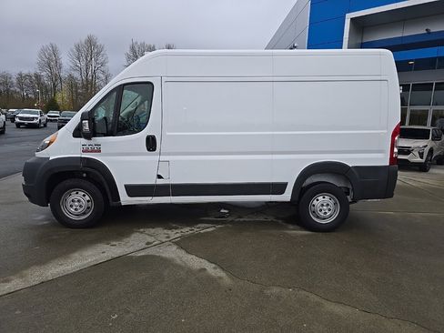 Used 2018 RAM ProMaster 1500 image 2