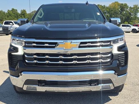 Used 2024 Chevrolet Silverado 1500 LTZ w/ LTZ Premium Package image 8