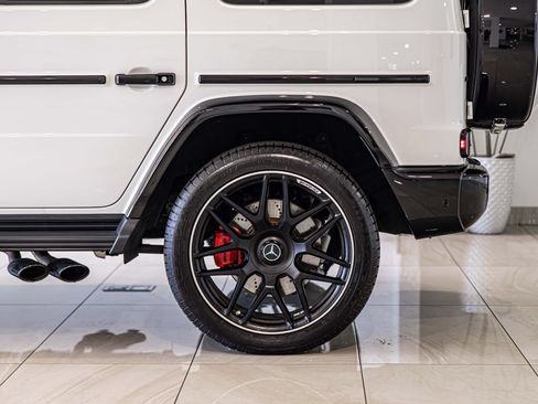 Used 2025 Mercedes-Benz G 63 AMG 4MATIC image 7