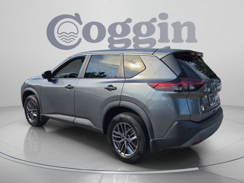 Used 2023 Nissan Rogue S FWD image 3
