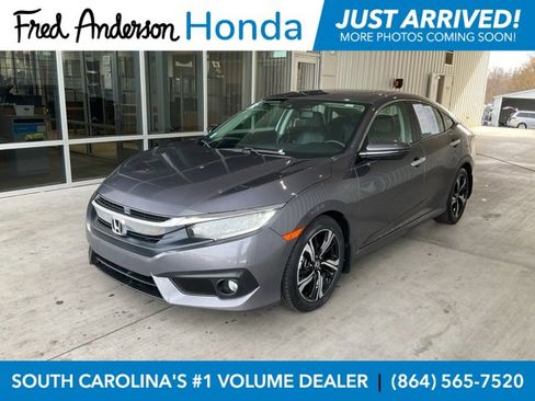 Used 2016 Honda Civic Touring image 1