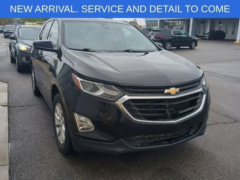Used 2020 Chevrolet Equinox LT w/ Driver Convenience Package AWD/4WD image 7