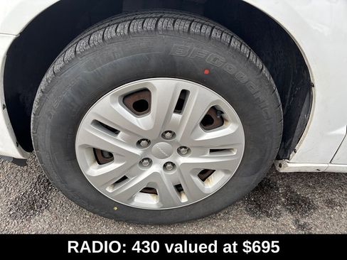 Used 2017 Dodge Grand Caravan SE w/ Power Window Group image 5