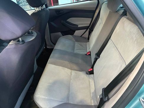 Used 2012 Ford Focus SE FWD image 10