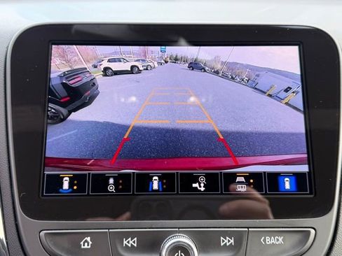 Certified 2023 Chevrolet Equinox RS AWD/4WD image 7