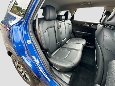 Certified 2024 Kia Sportage EX image 25