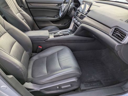 Certified 2018 Honda Accord EX-L image 19
