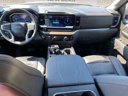 Used 2023 Chevrolet Silverado 1500 RST w/ Convenience Package II AWD/4WD image 10