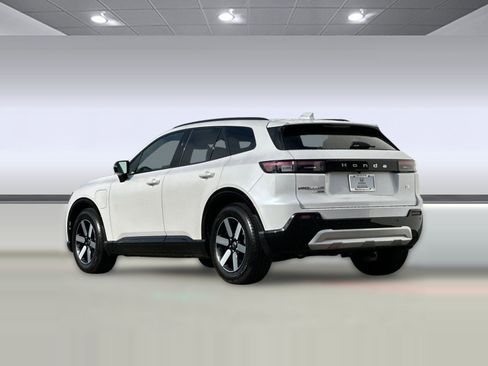 Certified 2025 Honda Prologue Touring image 3