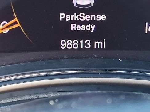 Used 2014 Jeep Grand Cherokee Overland image 31