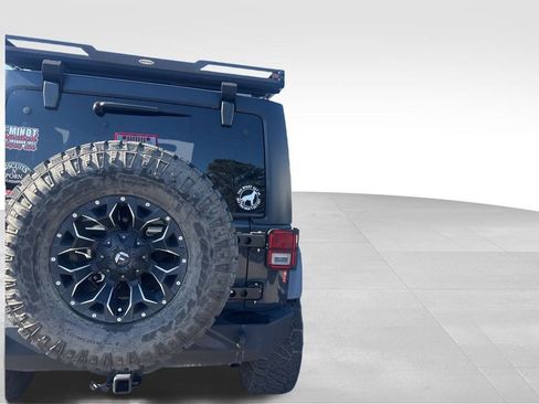 Used 2017 Jeep Wrangler Unlimited Sport w/ Quick Order Package 24S image 10