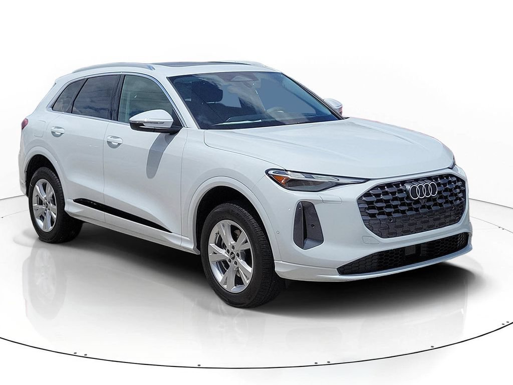 New 2026 Audi Q5 Premium AWD/4WD image 1