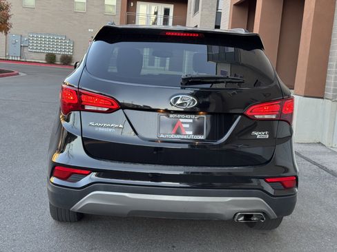 Used 2018 Hyundai Santa Fe Sport w/ 2.4L Value Package 02 image 4