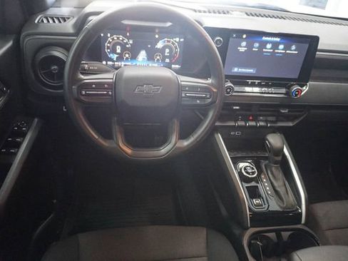 Used 2024 Chevrolet Colorado Trail Boss image 9