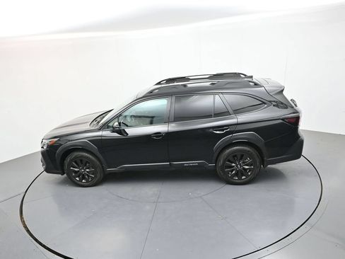 Used 2024 Subaru Outback Onyx Edition AWD/4WD image 27
