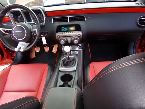 Used 2011 Chevrolet Camaro SS w/ RS Package image 34