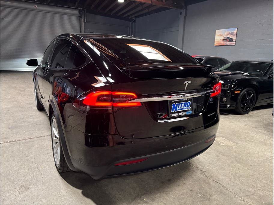 Used 2021 Tesla Model X Long Range AWD/4WD image 4