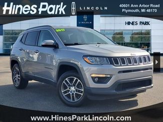 Used 2017 Jeep Compass Latitude w/ Popular Equipment Group AWD/4WD video 1