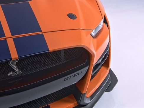 Used 2020 Ford Mustang Shelby GT500 w/ Technology Package RWD image 46