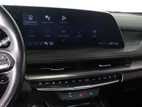 Used 2024 Cadillac XT4 Premium Luxury image 41