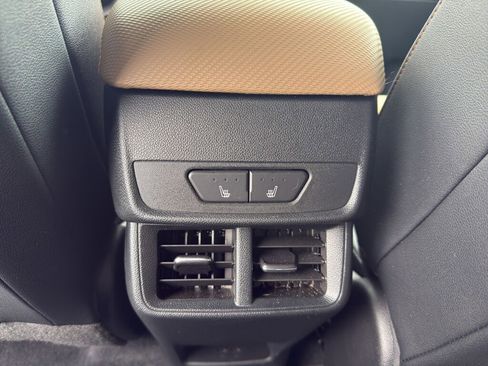 New 2026 Chevrolet Equinox ACTIV w/ Convenience Package III image 19