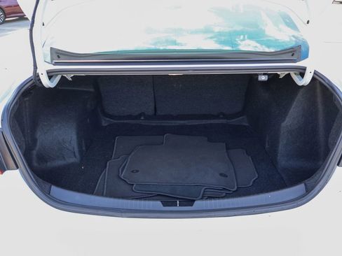 Used 2024 Chevrolet Malibu LT image 25