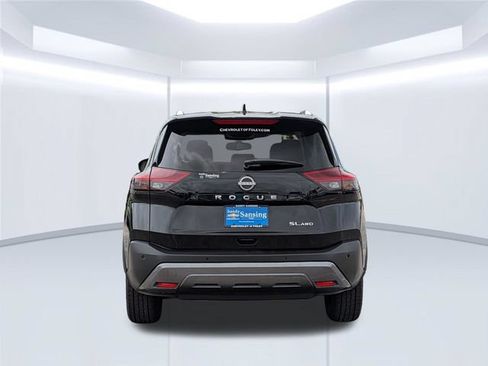 Used 2023 Nissan Rogue SL w/ SL Premium Package AWD/4WD image 5