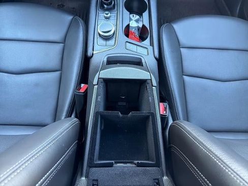 Used 2024 Cadillac XT5 Sportv w/ Technology Package image 20