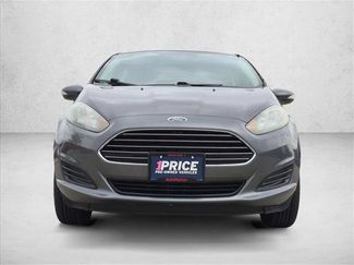 Used 2015 Ford Fiesta SE FWD video 2