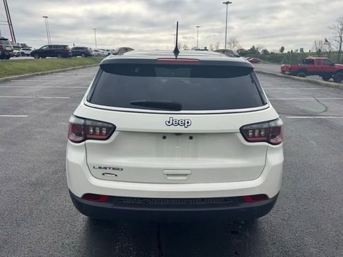 Used 2018 Jeep Compass Limited image 4