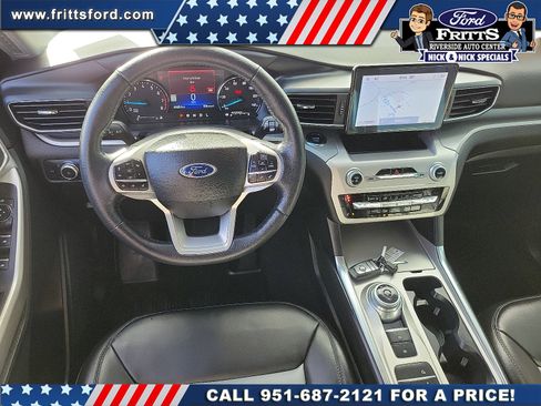 Certified 2022 Ford Explorer XLT w/ Equipment Group 202A image 5