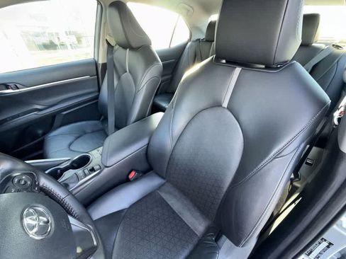 Used 2024 Toyota Camry XSE image 11