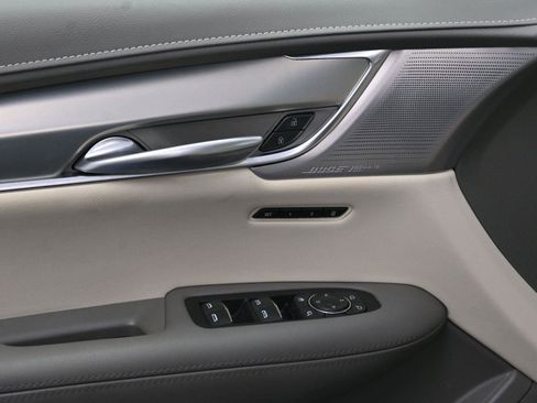 Certified 2023 Cadillac XT5 Premium Luxury image 12