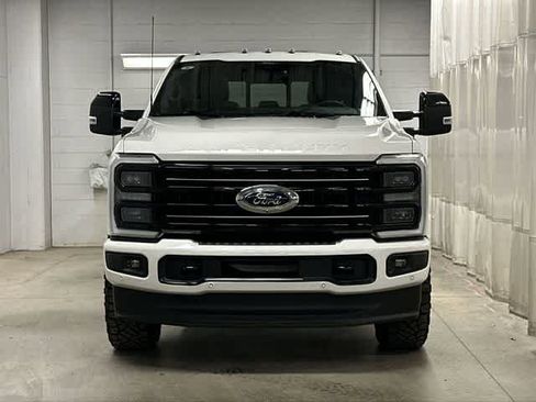Used 2026 Ford F350 Platinum AWD/4WD image 31