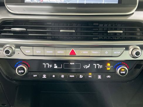 Used 2022 Kia Telluride LX image 20