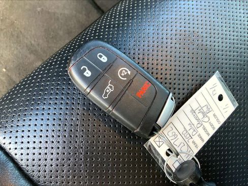 Used 2022 Dodge Durango Citadel image 14