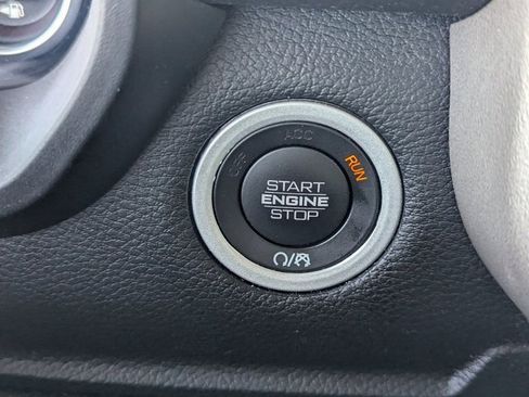 Used 2021 RAM 1500 Laramie w/ Trailer Tow Group image 17