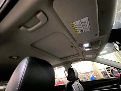 Used 2022 Kia Telluride EX w/ Towing Package image 13