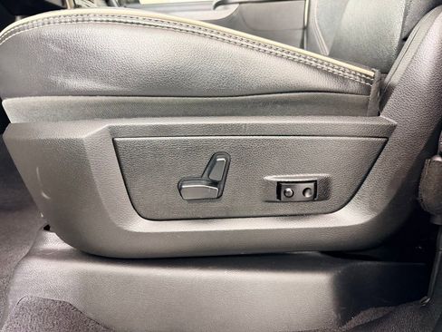 Used 2019 RAM 2500 Laramie image 22