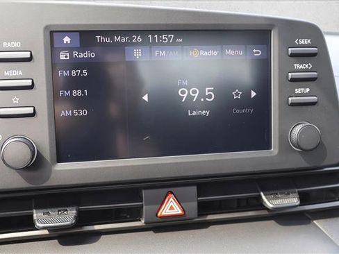 New 2026 Hyundai Elantra SEL Sport FWD image 17