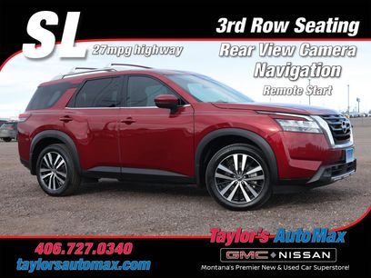 Used 2023 Nissan Pathfinder SL