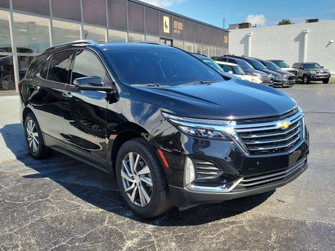 Used 2024 Chevrolet Equinox Premier FWD image 3