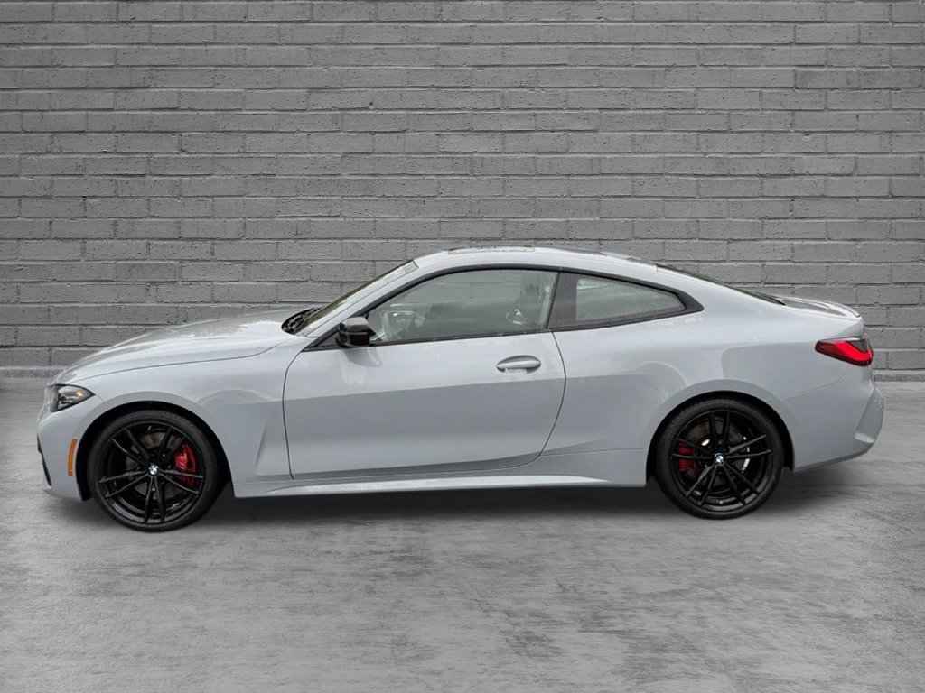 Used 2024 BMW 430i xDrive Coupe w/ M Sport Package AWD/4WD image 3