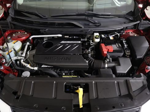 Used 2023 Nissan Rogue Platinum AWD/4WD image 25