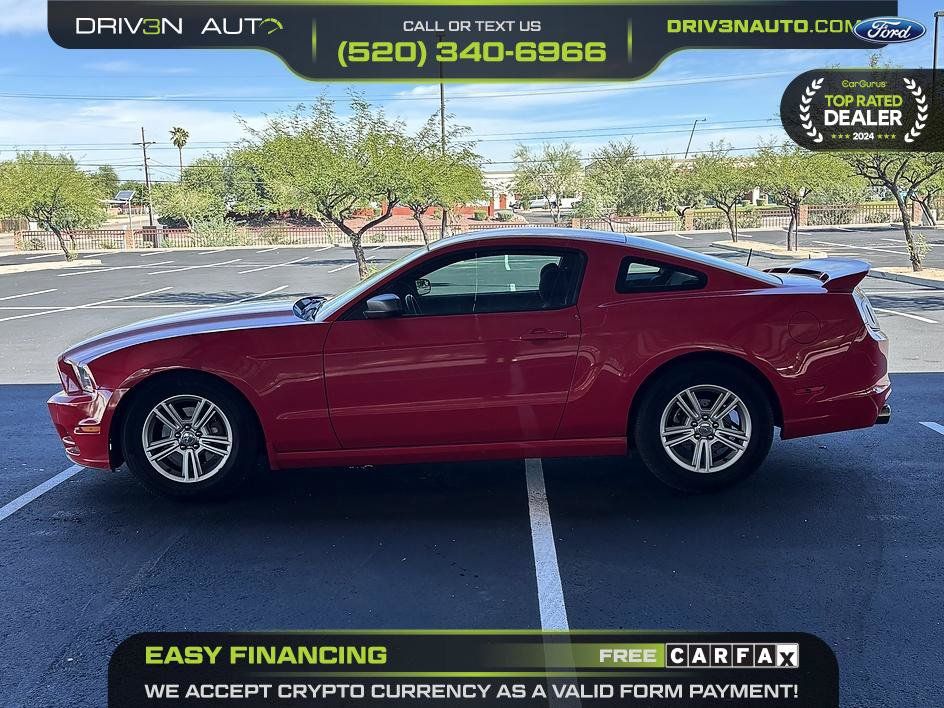 Used 2014 Ford Mustang Coupe RWD image 4