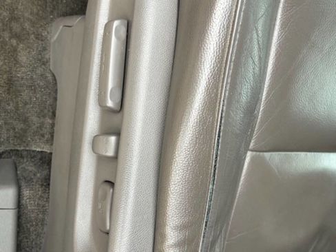 Used 2012 Honda Odyssey EX-L image 19