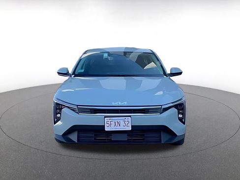 Used 2025 Kia K4 LXS image 7