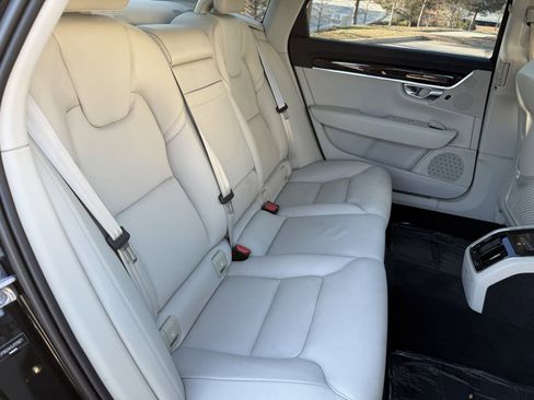 Used 2018 Volvo S90 T5 Momentum w/ Convenience Package image 41